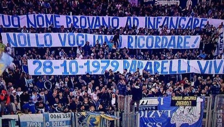 Paparelli, ancora un'offesa al figlio Gabriele: "Troppe scritte infamanti, intervenga anche la As Roma"