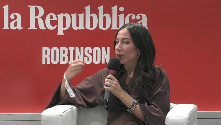 Arena Repubblica Robinson, Elisa True Crime: “Perché racconto il male”