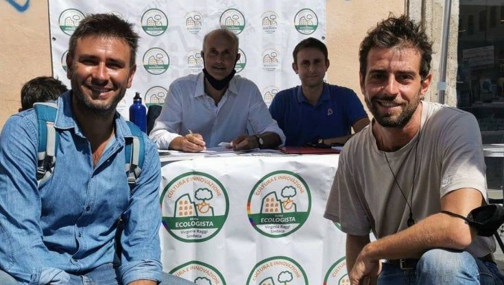 Corsa al Campidoglio, Di Battista in campo per sostenere Raggi