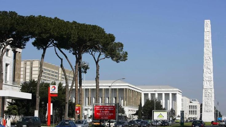 Le colonne dell’Eur, emblema eterno del regime dei favori