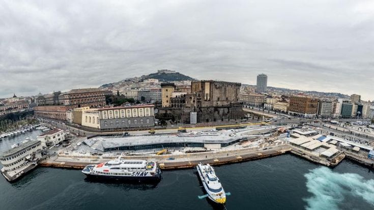 Nuovo Molo Beverello ecco il terminal aliscafi: apertura entro l’estate