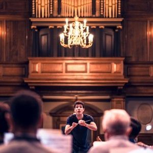 La musica non salva la vita, ma alle cene del Fidelio Concert Cafè può migliorarla