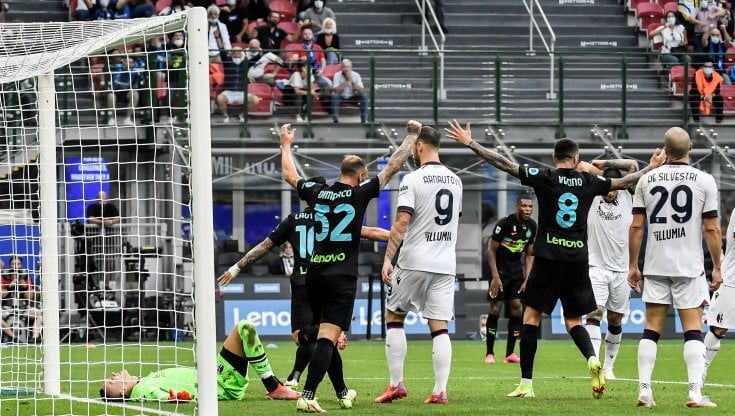 L'Inter esagera, il Bologna non sa perdere: 6-1