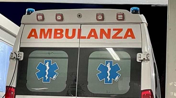 Viareggio, accoltellati in strada, grave uno dei feriti