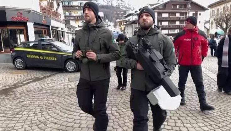 Olimpiadi e sicurezza: i cacciatori di droni dell'Esercito nelle strade di Cortina