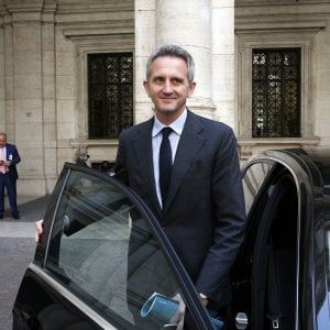 Mediobanca corre in Borsa dopo i conti, promossi dagli analisti