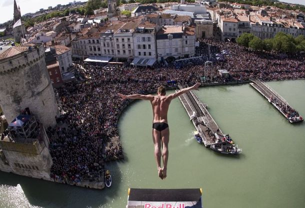 Red Bull Cliff Diving World Serie, la gara di tuffi torna in Europa