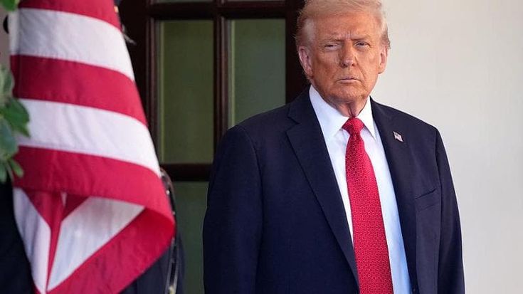 Il boomerang di Trump sui dazi: alla fine il conto lo pagano imprese e consumatori Usa