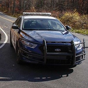 Washington, un altro agente ferito a colpi di accetta. Una settimana fa l'aggressione a New York