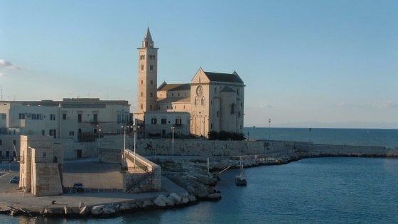 Trani, un pentito fa tremare i boss. E manda in carcere un 36enne per l'omicidio della trans Tatiana
