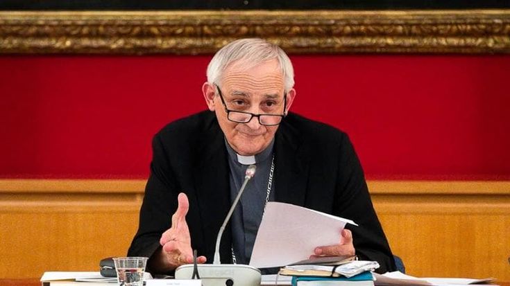 “Simpatia per i cattolici impegnati in politica”, la benedizione di Zuppi