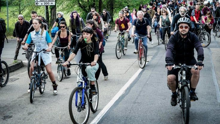 Tutti in bicicletta per difendere il futuro di Meisino e Pellerina