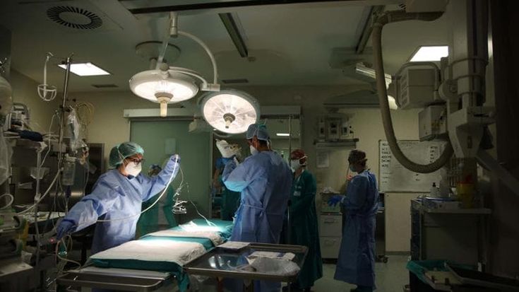 Liste d’attesa giù, peggiorano i tempi degli interventi chirurgici