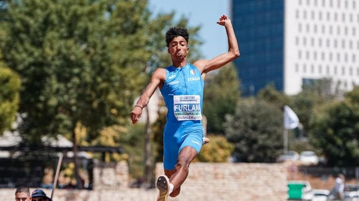 Mattia Furlani, la famiglia di sportivi e l'amicizia con Howe: chi è la grande speranza dell'atletica italiana