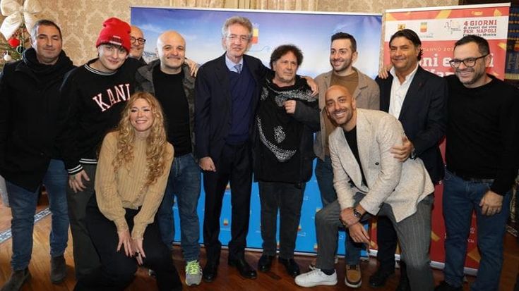 Capodanno al Plebiscito, dall'inno per la pace di Enzo Avitabile a The Kolors e Jimmy Sax