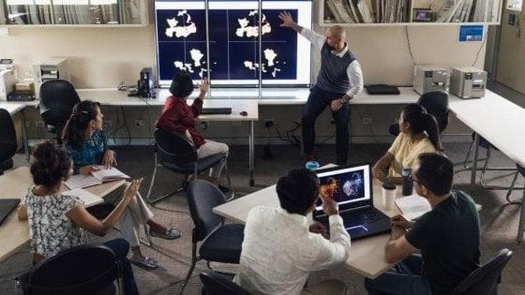La mancanza di personale che rischia di frenare la svolta digitale dell’Italia