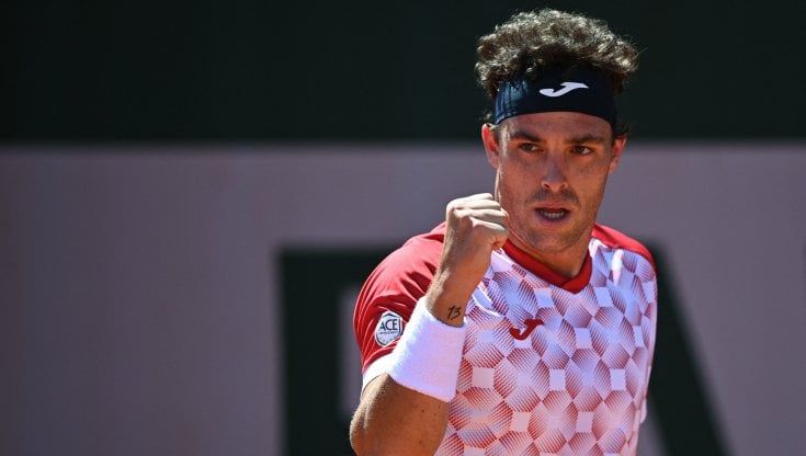 Tennis, Roland Garros: Berrettini, Cecchinato, Seppi e Paolini al 2° turno, eliminati Travaglia e Caruso. Nadal e Djokovic facile