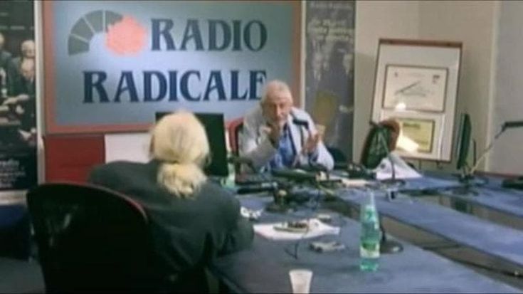 Radio radicale, salta la convenzione in manovra. Il cdr: “Preoccupati per la chiusura”