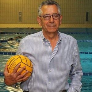 Pallanuoto, addio al maestro Paolo De Crescenzo