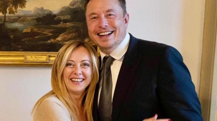 Musk ai giudici del caso migranti in Albania: “Devono andarsene”