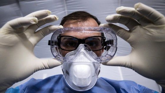 Coronavirus, l'ultimo bollettino: in Italia 2.263 positivi e 79 morti, 160 le persone guarite