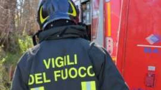 Incidenti sul lavoro, muore schiacciato da un rimorchio 33enne all'Aquila 