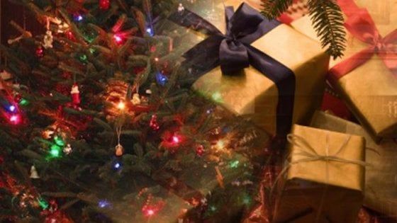 Natale, la gioia di regalare dura più a lungo di quella di ricevere