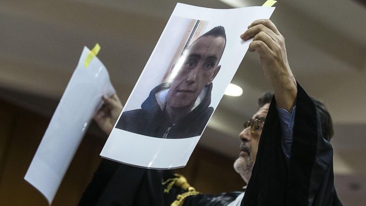 Cucchi, intimidazioni  e documenti falsi: l'inchiesta punta ai vertici dell’Arma