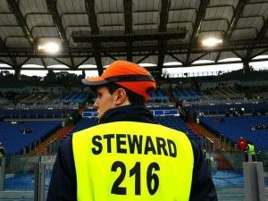 La dura vita dello steward<br />(ma adesso c'&egrave; il premio)