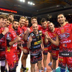 Volley, Superlega; semifinali: Perugia sorprende la Lube, Modena domina Trento