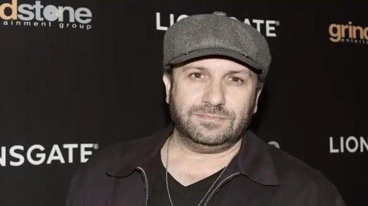 Brad Everett Young, fotografo e attore in Grey's Anatomy muore a 46 anni in un incidente d’auto