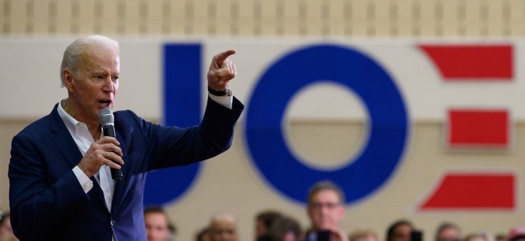 Usa 2020, prima vittoria di Joe Biden alle primarie dem: in South Carolina riapre la corsa contro Bernie Sanders