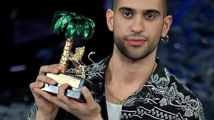 Mahmood: “Ma quale razzismo. La mia generazione è cresciuta rispettando le diversità”