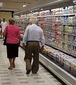 Confcommercio taglia stime su Pil. "Record mondiale pressione fiscale"