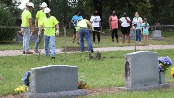 Texas, addio al cimitero diviso fra bianchi e neri
