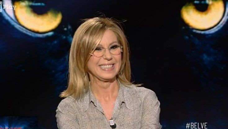 Concita De Gregorio rivela: "Porto la parrucca, ho avuto un tumore, scelgo la sanità pubblica"