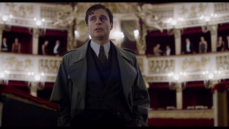 'Il commissario Ricciardi', il regista Alessandro D'Alatri: "In tv il fascino e il mistero della Napoli anni 30"