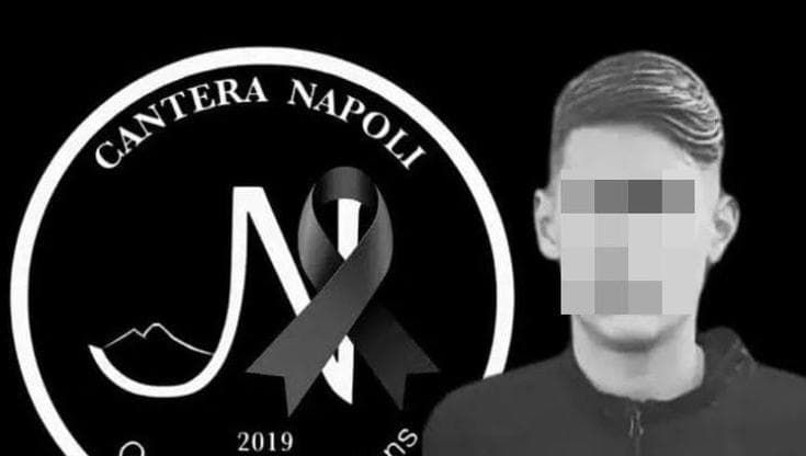 Diego De Vivo muore a 14 anni dopo un malore in una scuola calcio a Napoli