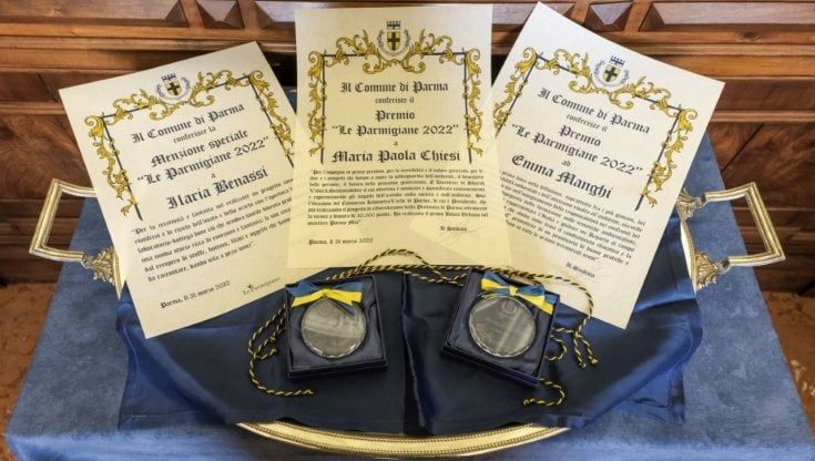 Il premio Le Parmigiane a Emma Manghi, Maria Paola Chiesi e Ilaria Benassi