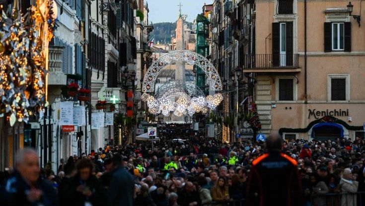 Nessuno sta solo a Piazza di Spagna&nbsp;