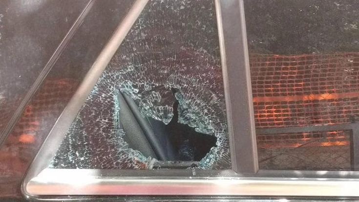 Auto danneggiate e aggressioni a Firenze, la rabbia dei residenti di San Jacopino