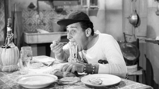 Alberto Sordi, una mostra nella sua villa a Roma per i 100 anni dalla nascita