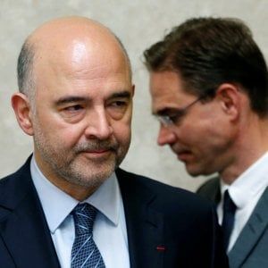 La Commissione Ue grazia Spagna e Portogallo: niente multa sul deficit