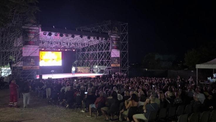 Cerveteri, Ranucci sul palco: "Potrebbe essere il mio ultimo spettacolo come conduttore di Report"