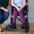 Il tormento dei caregiver: “Viviamo come in prigione per amore dei nostri cari”