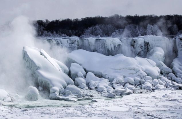 Cascate del Niagara: nuova gelata