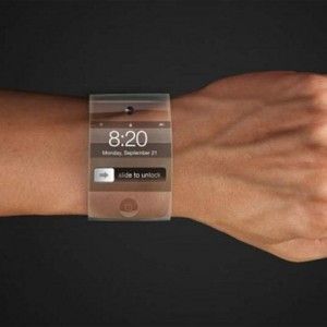 iWatch, la produzione inizia a luglio: display da 2,5" bombato, avr&agrave; sensori cardio. E lo testa Kobe Bryant