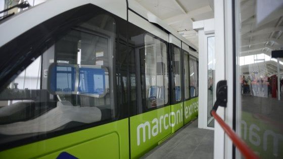 Bologna, il People mover tarda ancora: forse in autunno?