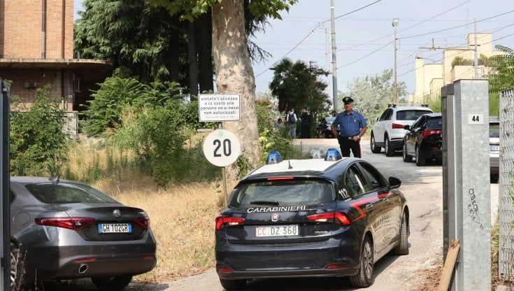 Omicidio di Kaled Maroufi in via Larga: due nuovi arresti. In un video l'accanimento sulla vittima, gli inquirenti: "32 secondi di orrore"