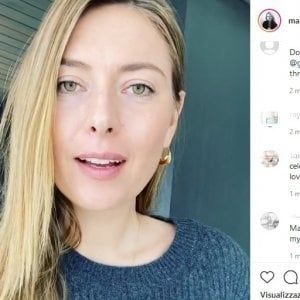 Coronavirus, il 'regalo' di Maria Sharapova: "Ecco il mio numero di telefono"